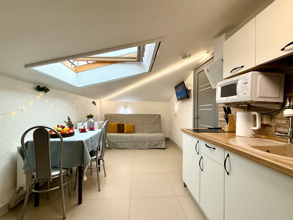 №7 Полулюкс на мансардном этаже