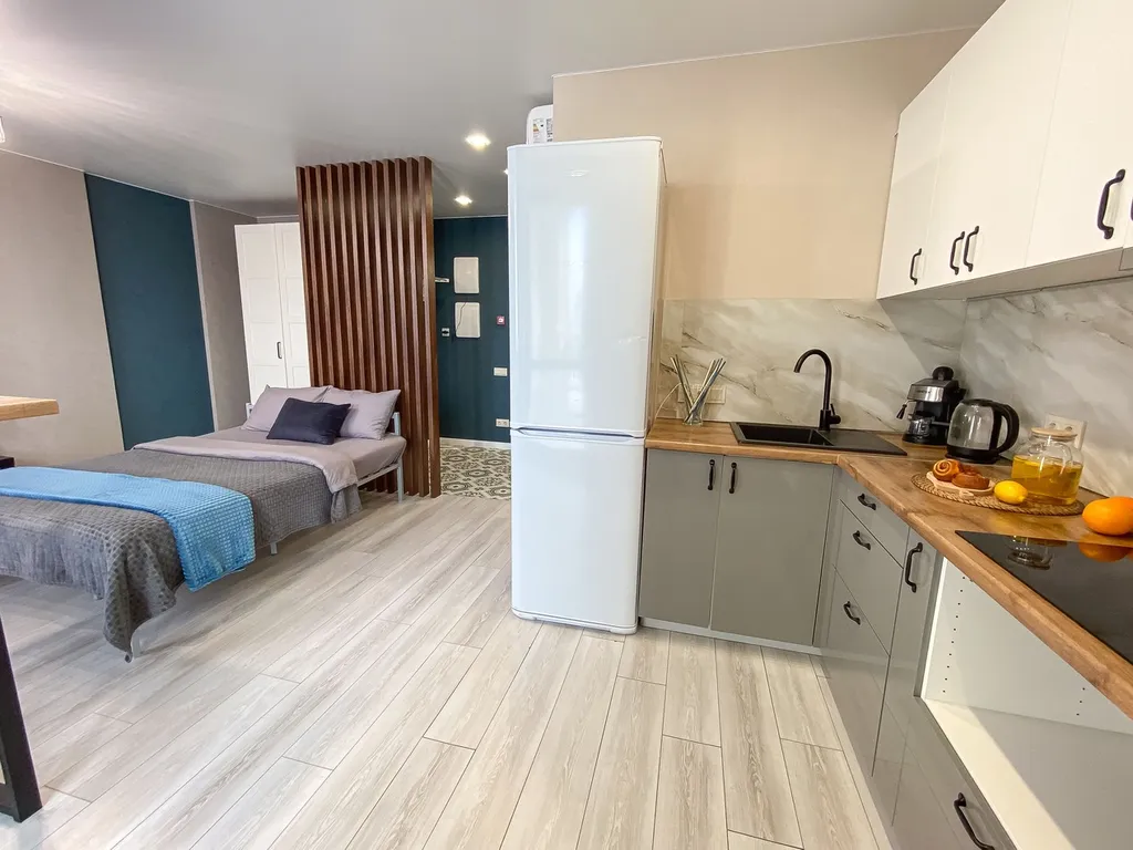 Студия с видом на Волгу