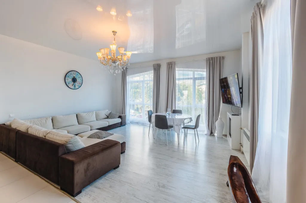 Видовая квартира с видом на море и горы