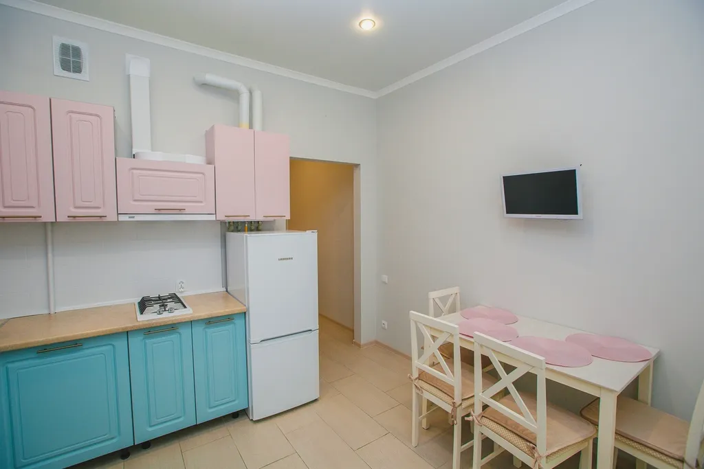 Квартира Квартира Жк лазурный 1 - море и горы — Геленджик