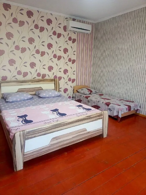 Уютный коттедж с каркасным бассейном