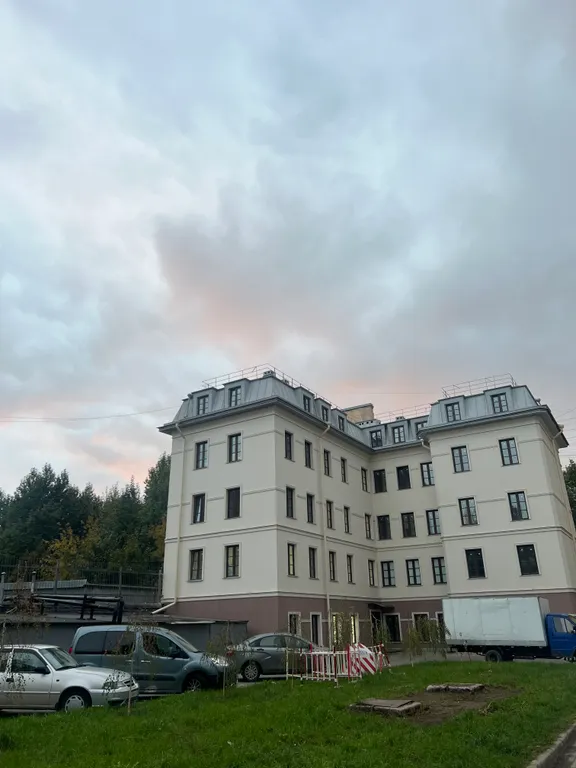 Элегантный апартамент в клубном доме на Васильевском Апарт Горный