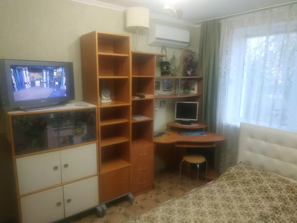 Охраняемый тихий дом в оживлённом мегаполисе