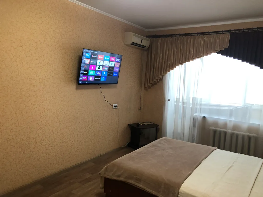 Квартира Уютная квартира на Проспекте Победы — Симферополь