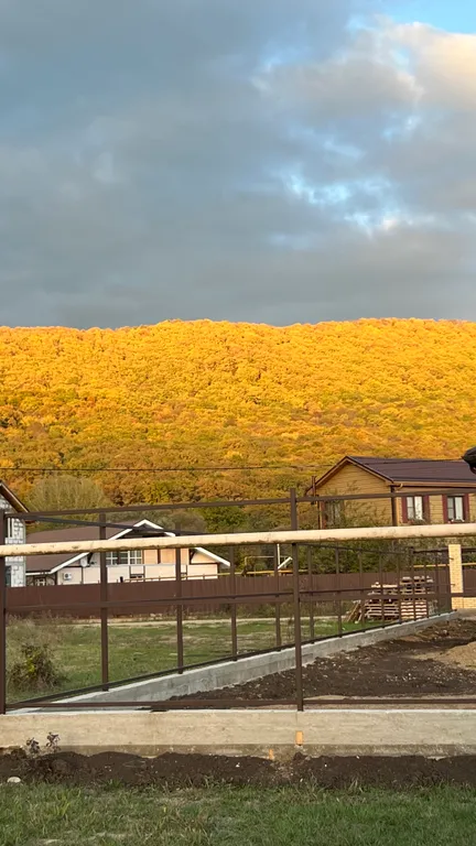 Коттедж Дом у горной реки в окружении гор — Горячий Ключ