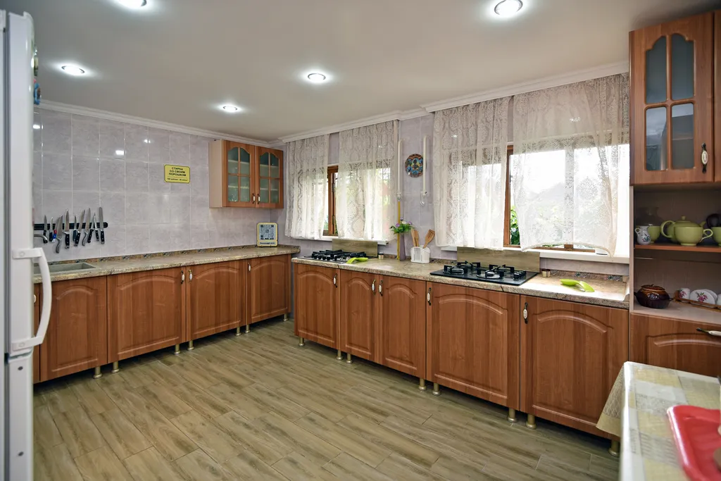 Эконом трёх местный