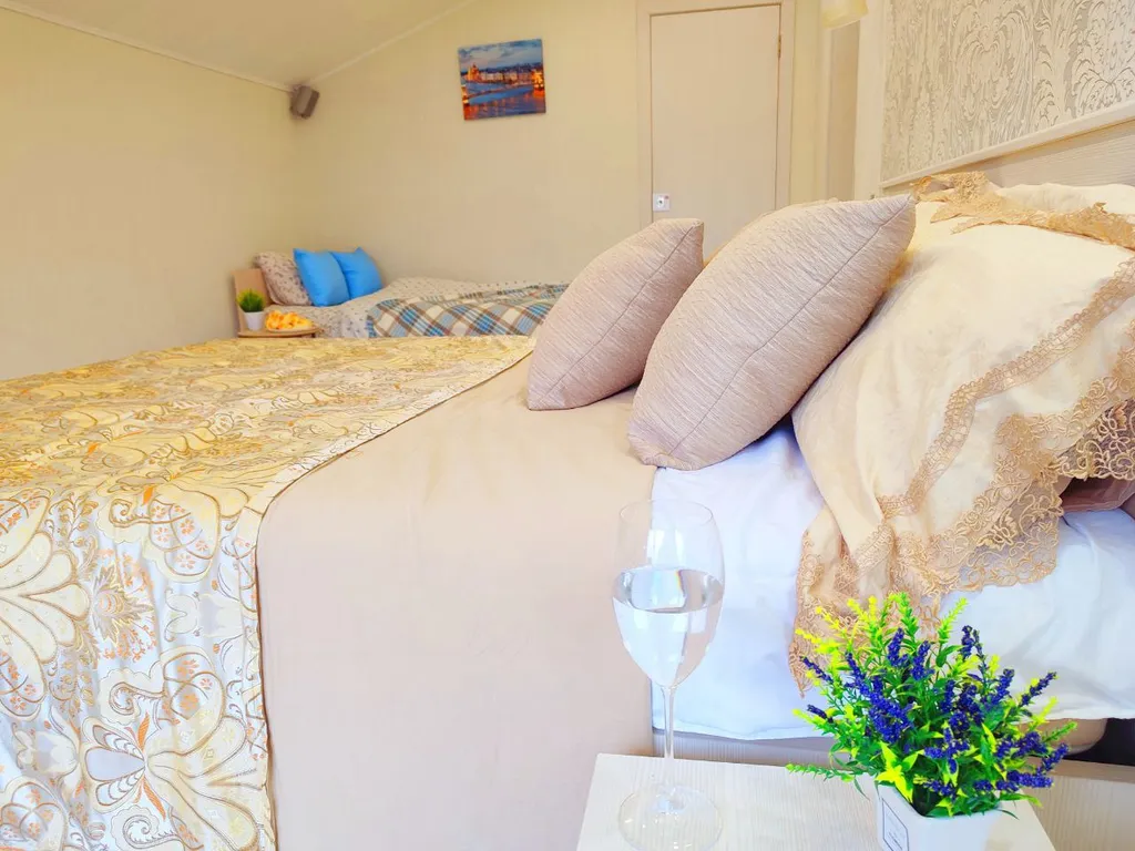 Просторный двухэтажный коттедж