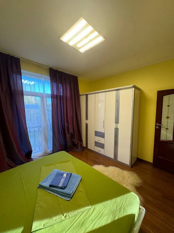 Дом с бассейном