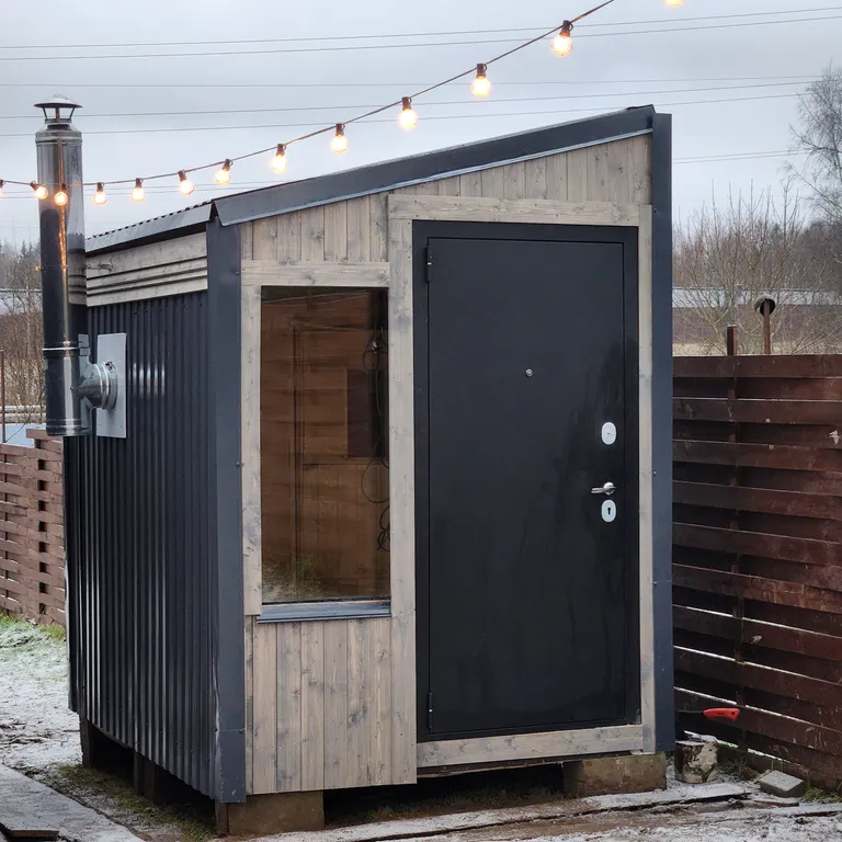 Мини-домик в деревне: уединение и комфорт