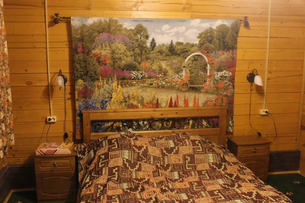 Дом для небольшой компании