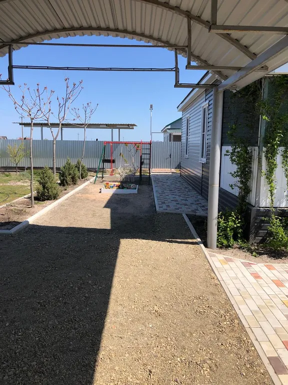 Уютный дом без хозяев не далеко от моря