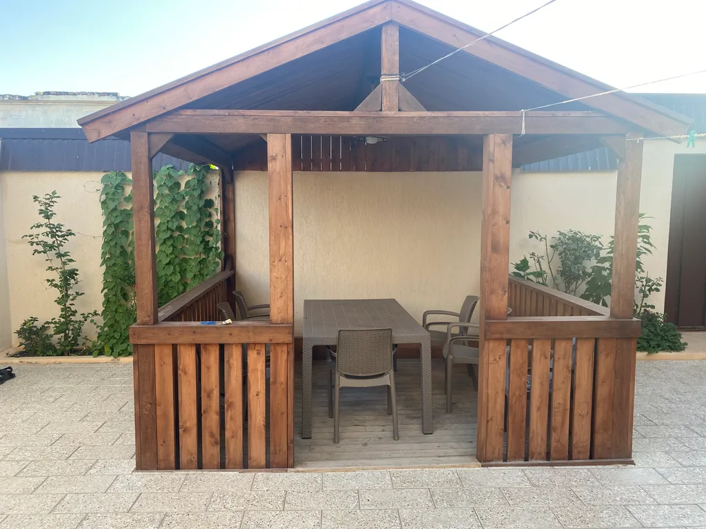 Дом у моря Маяк