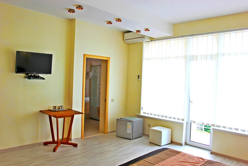 Дом в Гаспре рядом с заповедником возле Солнечной тропы