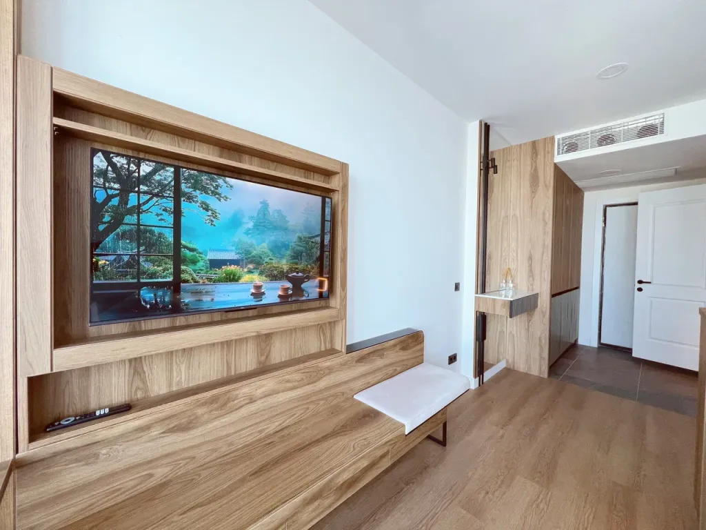 Люкс с видом на море и балконом