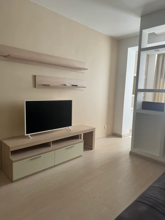 Современная уютная квартира у моря