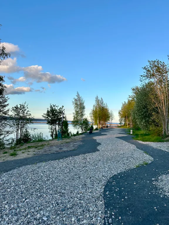 Квартира у озера