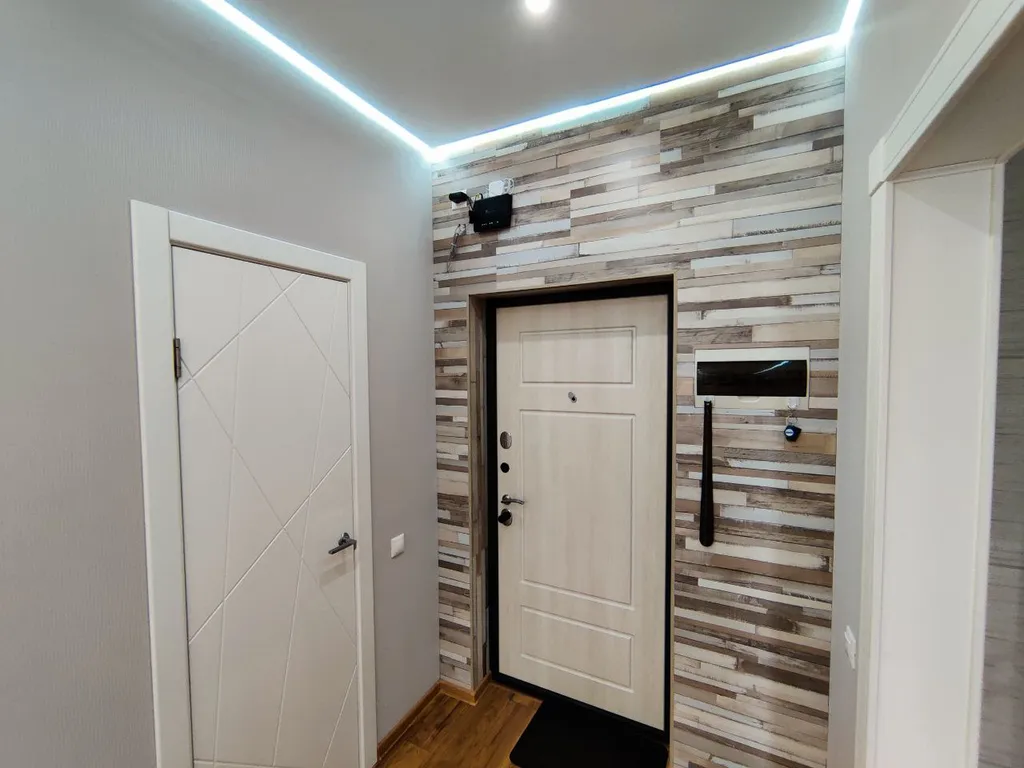 Квартира с дизайнерским ремонтом рядом с ТРЦ Аура