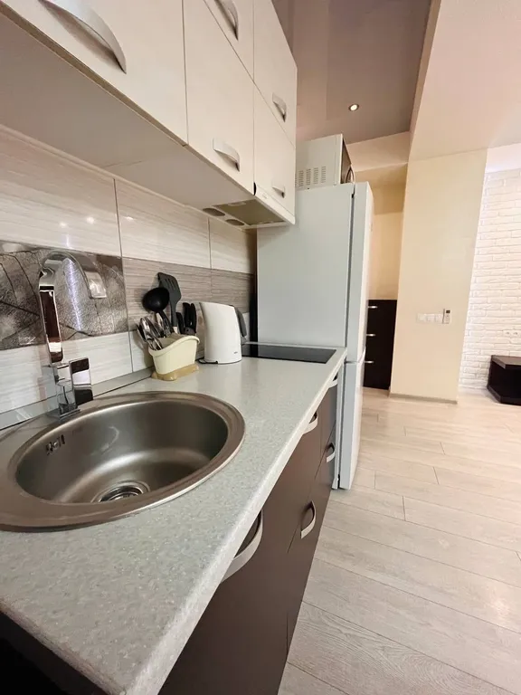 Апартаменты с бассейном на крыше дома