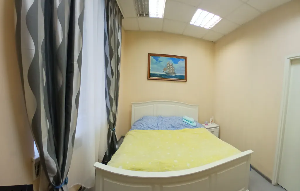 Комната у метро Нарвская