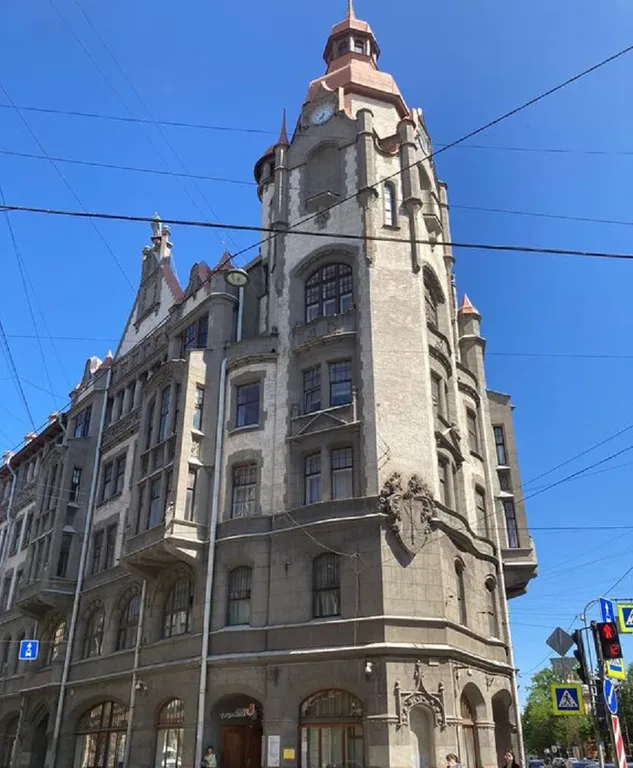 Квартира в историческом центре Петербурга