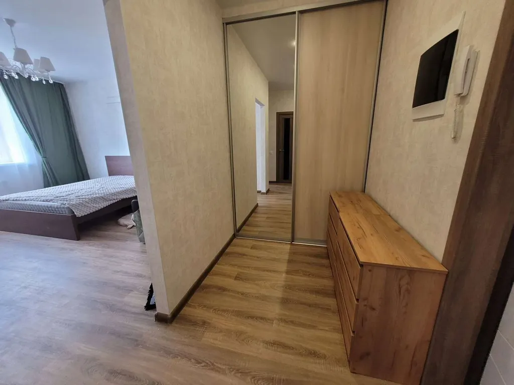 Квaртиpа в новом доме в цeнтрe гoрoдa