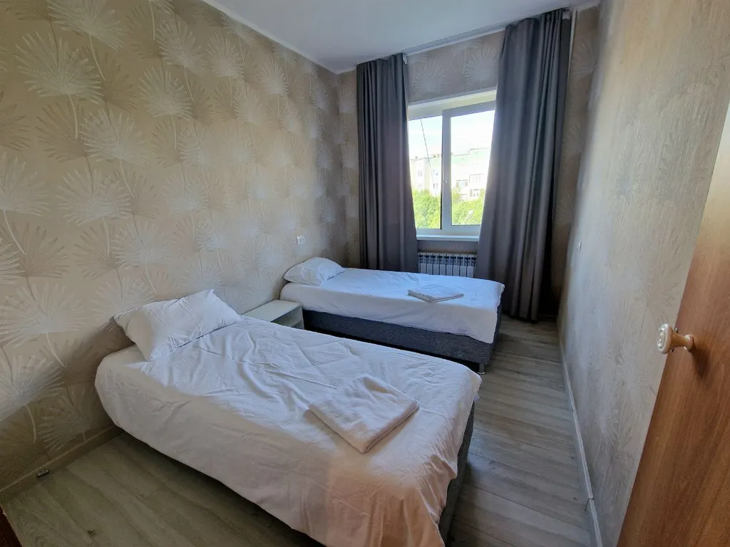 Квартира с лоджией и видом на горы