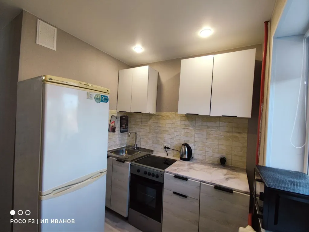 Двухкомнатные апартаменты с балконом в центре