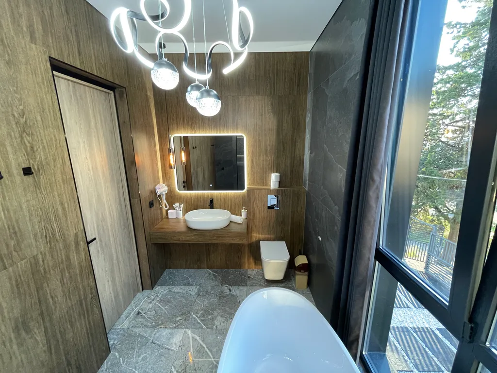 Вдали от суеты с закатом наедине