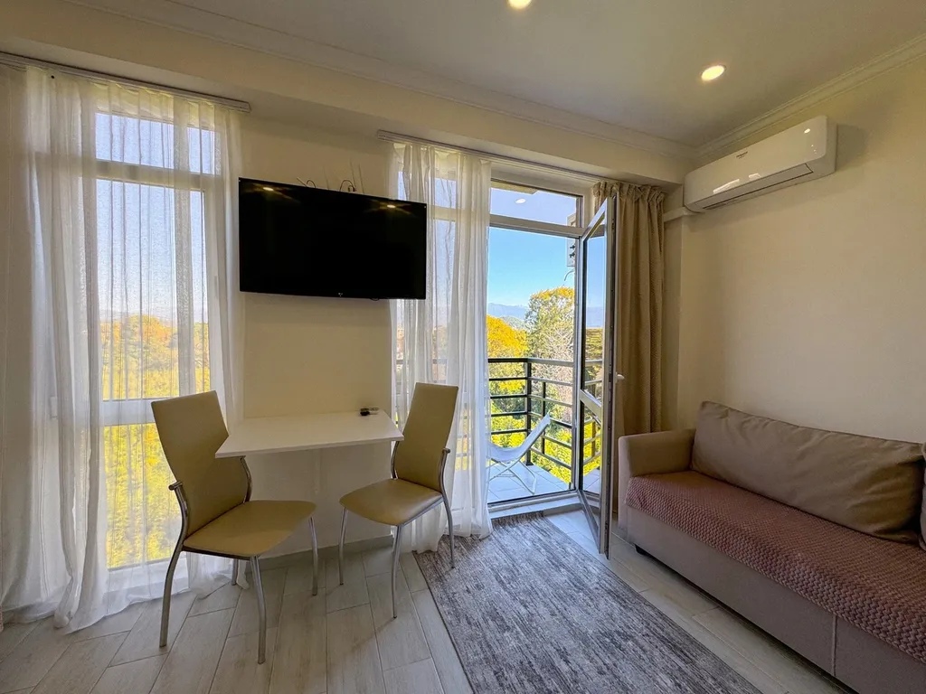 Квартира Квартира Студия с видом на горы и парк Южных культур — Сириус