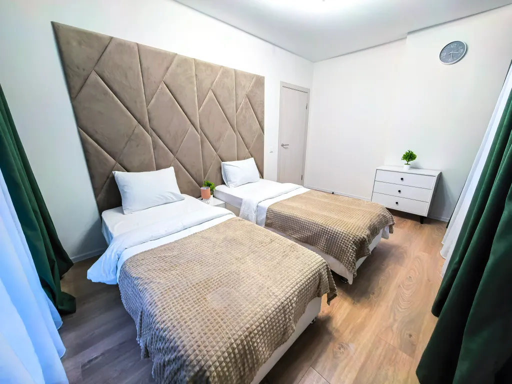 Новая вместительная квартира у МРНЦ им. Цыба