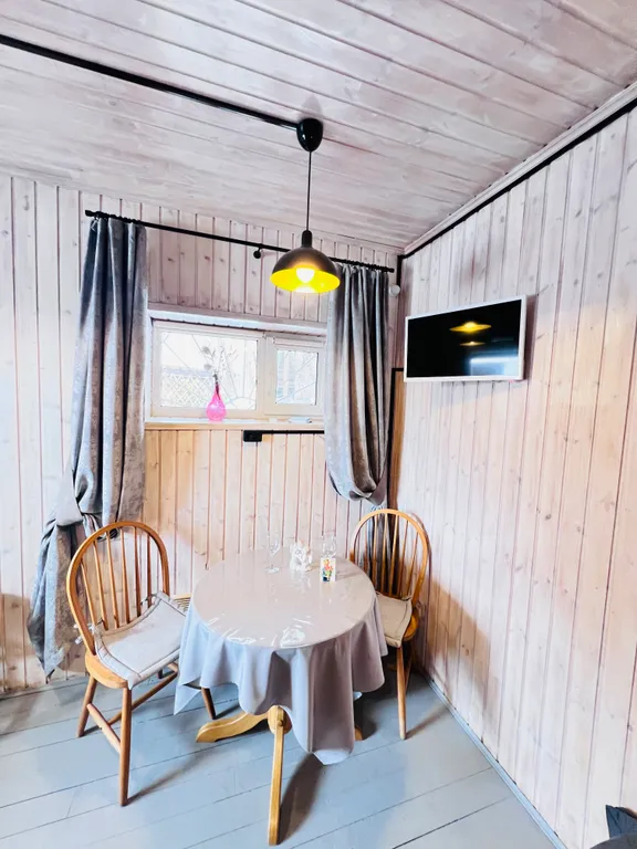 Дом с мангалом и баней