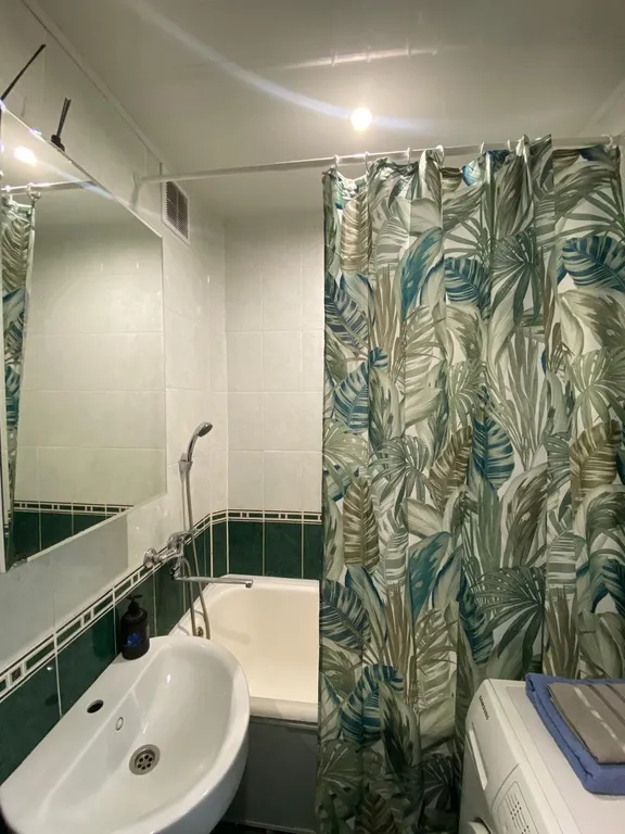 Квартира на 6 мест на Геологической. Отлично для командировочных.