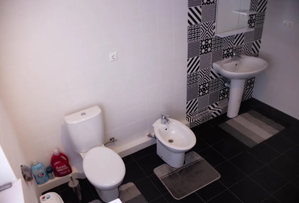 Квартира Квартира-евродвушка в центре с отдельной кухней и с видом на море и горы — Геленджик