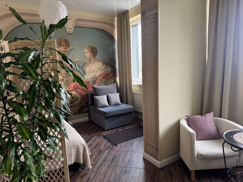 Квартира Классическая , стильная студия напротив Центрального Стадиона. — аренда посуточно в Екатеринбург