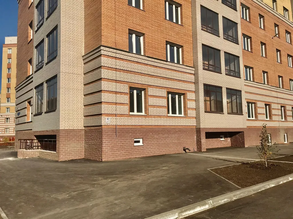 Двушка с высокими потолками в новостройке после ремонта