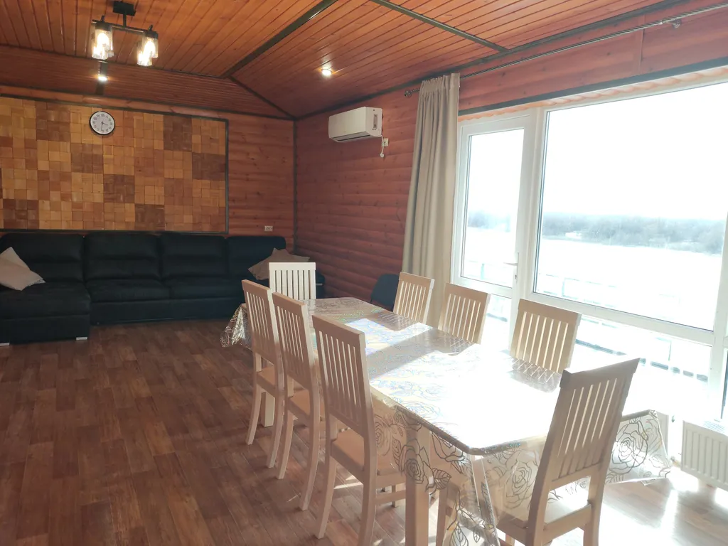 Дом на берегу Ахтубы