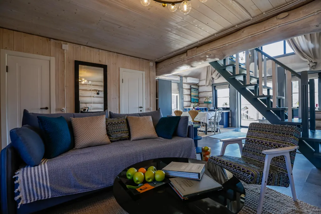 Лакшери изба