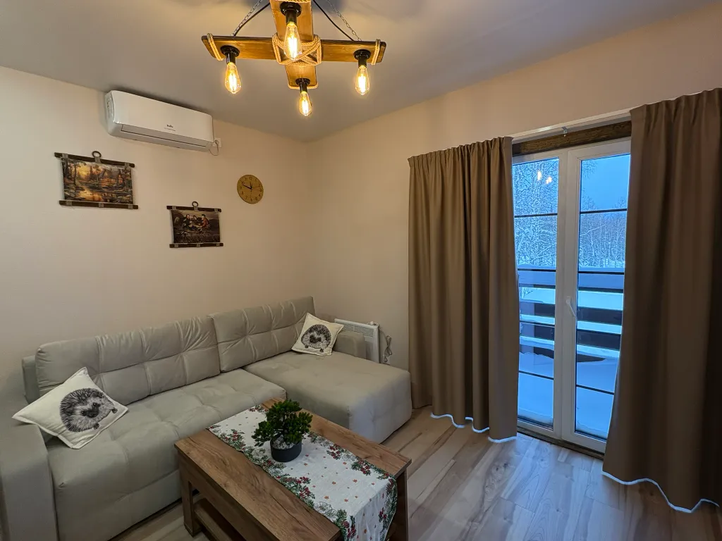 Апартамент с видом на горы