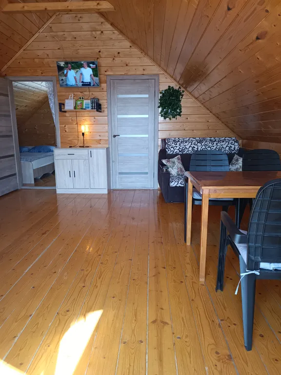 Дом у моря с теплым бассейном и сап бордами