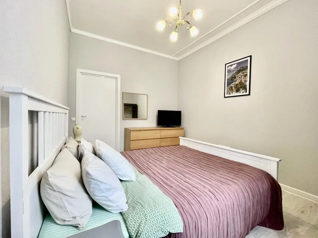 Квартира Просторная светлая квартира с 3 спальнями в самом центре — Санкт-Петербург