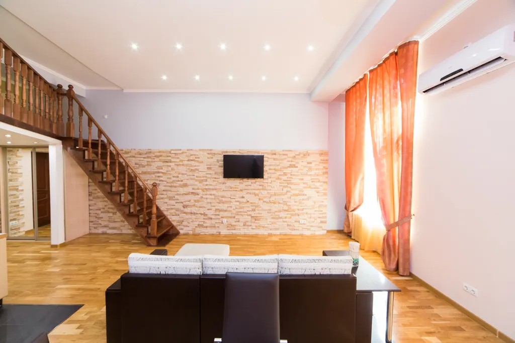 Просторные апартаменты с 2мя односпальными кроватями и диван-кровать