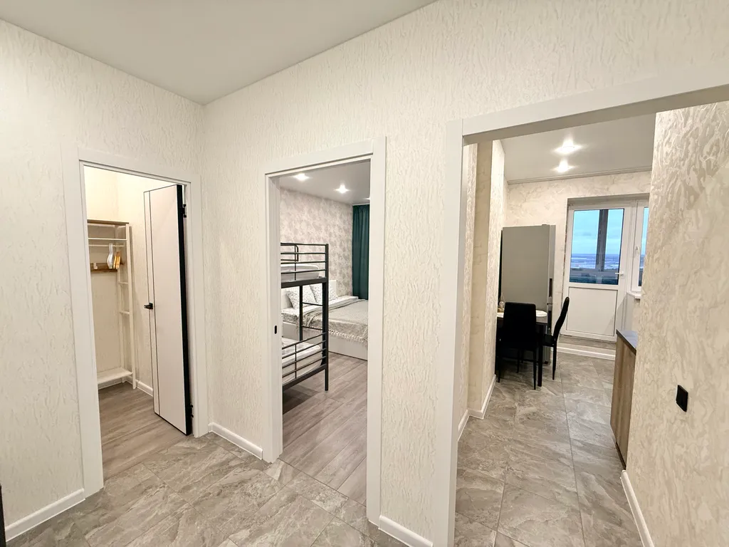 Новая квартира с видом на лес