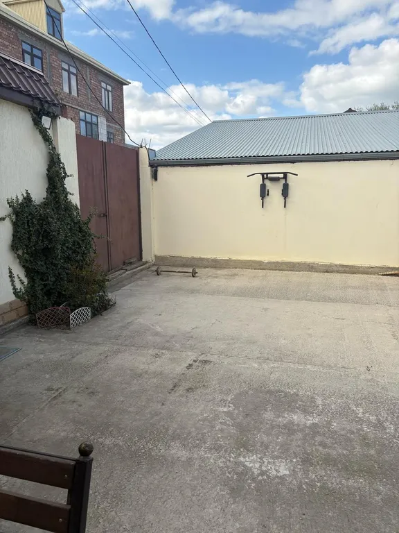 Коттедж Уютный гостевой дом на берегу моря — Махачкала