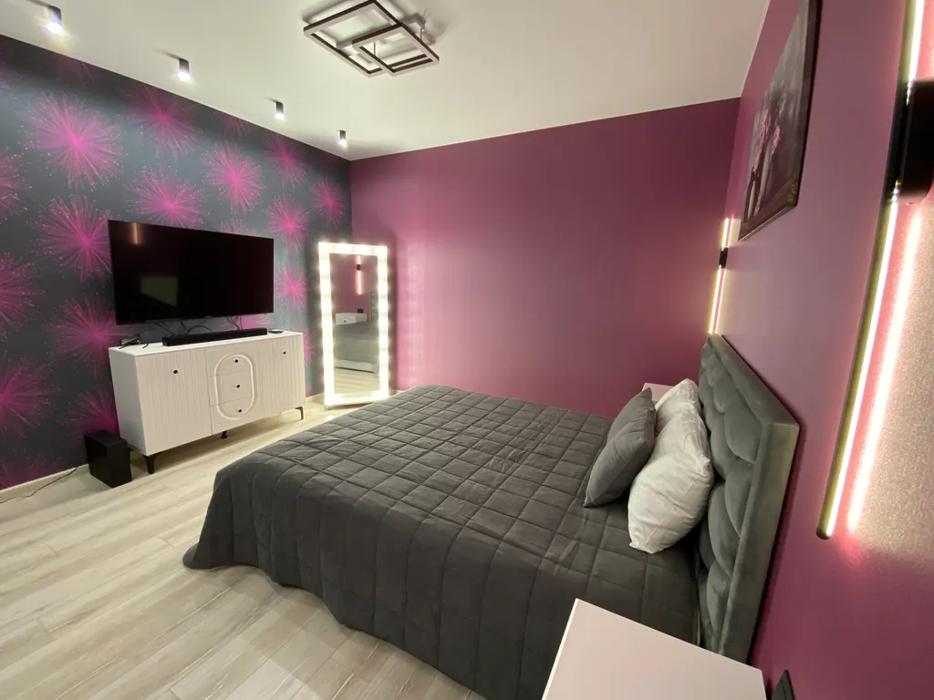 Большая квартира в новом доме, парковка в закрытом дворе, самый центр