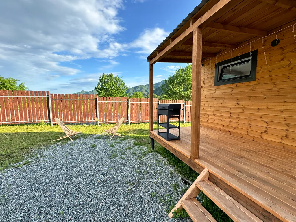 Коттедж Дом с видом на горы — аренда посуточно в Горно-Алтайск