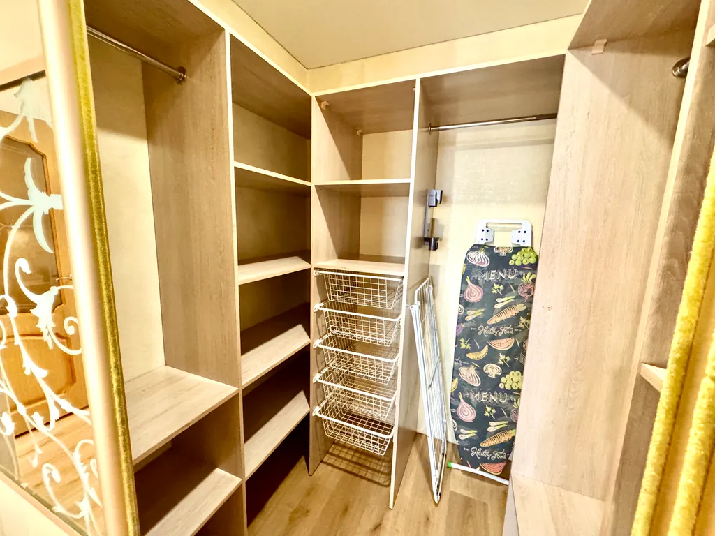 Красивая, уютная квартира в новом доме рядом с ТЦ "Космопорт"