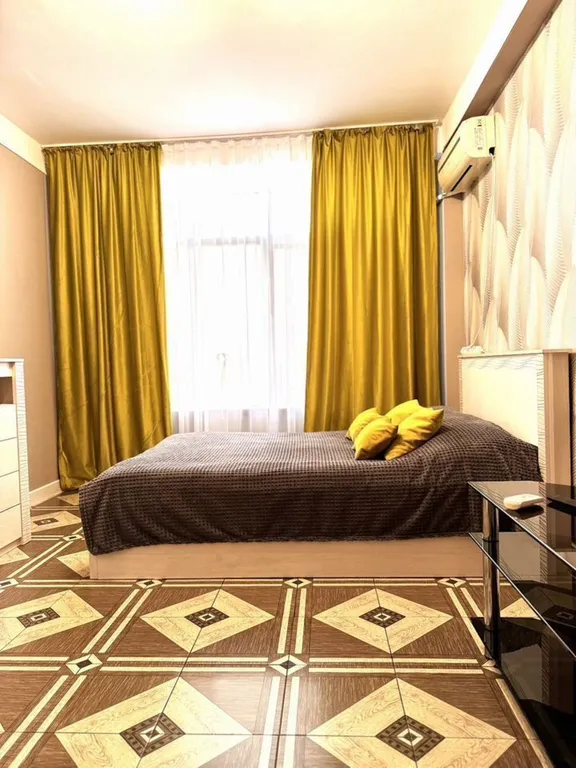 Квартира на улице Парижской Коммуны 1И