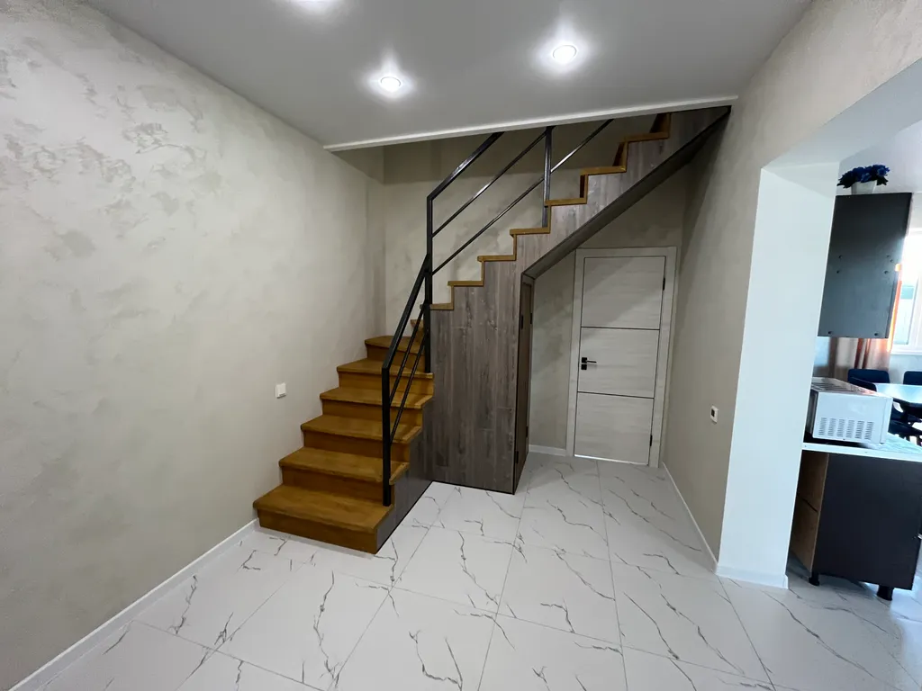 4-комнатный Дом