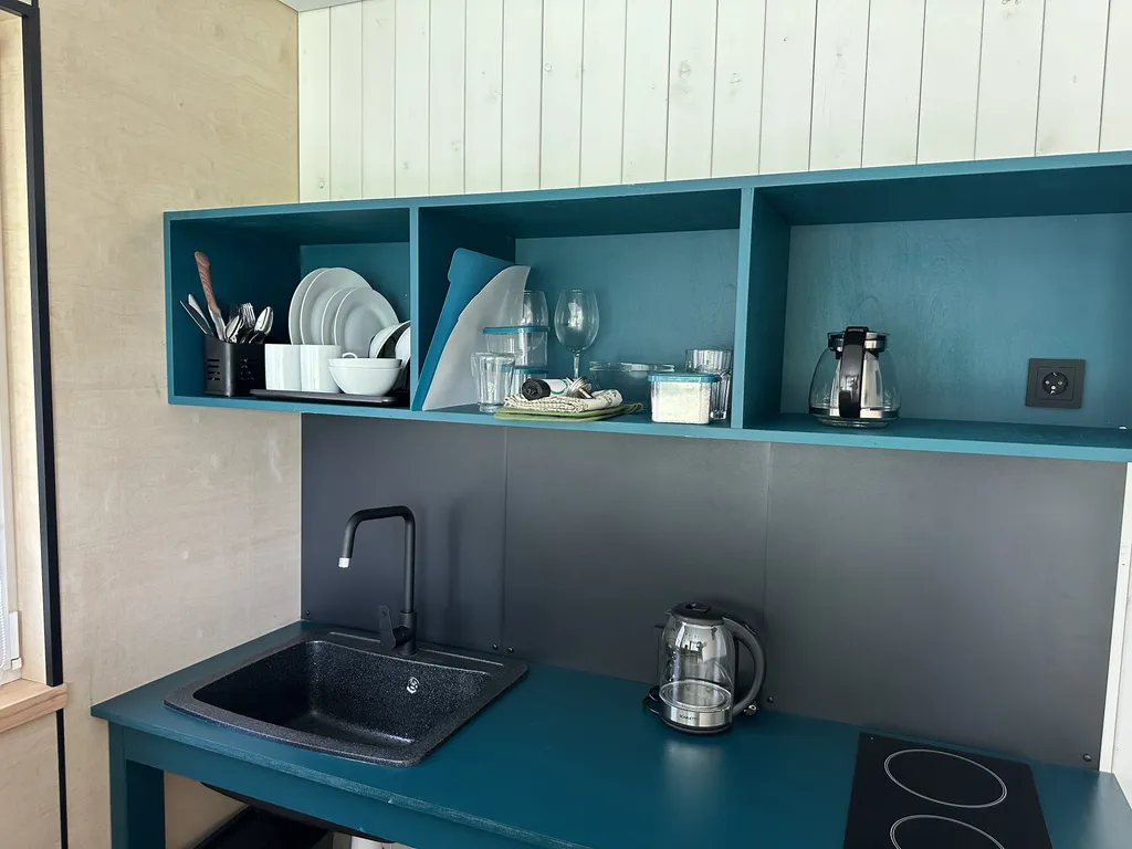 Коттедж Дом на берегу реки у пирса — Сясьстрой