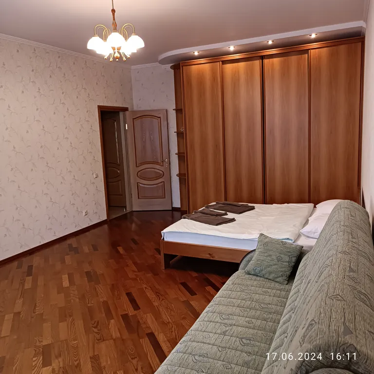 Квартира Просторная квартира возле ак барс арена — Казань